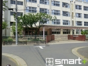 足立区立谷中中学校
