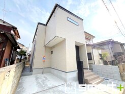 ～新規物件が誕生です～
・皆様お待たせいたしました。船橋市咲が丘に新規物件が誕生いたしました。
・このエリアでお探しの方は、まずはお気軽にお問い合わせくださいませ。お待ちしております。
