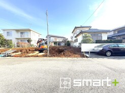 ～完成物件もご案内可能～
・ご案内時には実際の立地に加え、同メーカー・同仕様の完成物件もご案内可能です。
・ぜひ現地と建物をご覧いただき、具体的にイメージしてみてくださいませ。
