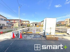 ～駐車場ももちろんございます～
・駐車場もありますので、お車をご利用される方にもお勧めのお住まいです。
・カーポートなどのオプションもお気軽にご相談くださいませ。
