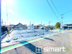 ～建築条件無しの売地が販売開始～
・建築条件（ハウスメーカー指定）がございませんので、お好きなメーカーで建築いただけます。
・詳細につきましてはお気軽にお問い合わせくださいませ。
