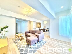 ～穏やかな陽の入るＬＤＫ～
・大きな窓のあるＬＤＫは陽当りも良好で明るい空間となっております。
・ご家族団らんなど過ごす時間の多いＬＤＫが明るいのは嬉しいポイントですね。
