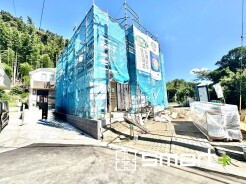 ～新規物件が誕生です～
・皆様お待たせいたしました。松戸市五香に新規物件が誕生です。
・このエリアでお探しの方は、まずはお気軽にお問い合わせくださいませ。お待ちしております。
