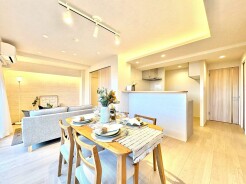 ～利便性の高い駅近のマンション～
・東松戸駅徒歩１２分のマンションで新規販売開始です。
・駅近のマンションはニーズが多く、リセールバリューも高くなるので資産としても価値が高くなります。
