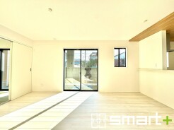 ～家具の配置がしやすい間取～
・ＬＤＫはリビングとダイニングの境目が分かりやすくなっており、家具の配置がしやすい造り。
・どんなインテリアにするか考えるだけでも楽しくなりますね。
