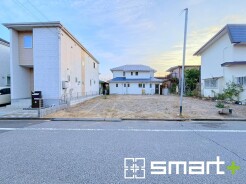 ～完成物件もご案内可能～
・ご案内時には実際の立地に加え、同メーカー・同仕様の完成物件もご案内可能です。
・ぜひ現地と建物をご覧いただき、具体的にイメージしてみてくださいませ。
