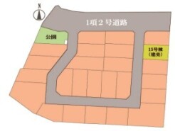 ～カースペースもしっかり確保～
・敷地内にカースペースをご用意しておりますので、お車をご利用の方にもお勧めのお住まい。
・カースペースのサイズなど、ご内覧の際に合わせてご確認くださいませ。
