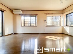 ～家具の配置がしやすい間取～
・ＬＤＫはリビングとダイニングの境目が分かりやすくなっており、家具の配置がしやすい造り。
・どんなインテリアにするか考えるだけでも楽しくなりますね。
