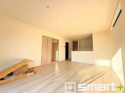 ～ナチュラルな色彩のＬＤＫ～
・自然な風合いの色味で纏められたＬＤＫは家具のコーディネートもしやすくなっております。
・どんなインテリアにするか、考えるだけでも楽しくなりますね。
