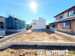 ～完成物件もご案内可能～
・ご案内時には実際の立地に加え、同メーカー・同仕様の完成物件もご案内可能です。
・ぜひ現地と建物をご覧いただき、具体的にイメージしてみてくださいませ。
