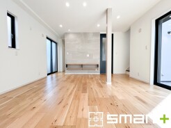 ～家具の配置がしやすい間取～
・ＬＤＫはリビングとダイニングの境目が分かりやすくなっており、家具の配置がしやすい造り。
・どんなインテリアにするか考えるだけでも楽しくなりますね。
