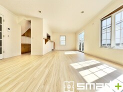 ～家具の配置がしやすい間取～
・ＬＤＫはリビングとダイニングの境目が分かりやすくなっており、家具の配置がしやすい造り。
・どんなインテリアにするか考えるだけでも楽しくなりますね。
