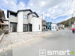 ～お問合せはお気軽に～
・お仕事帰りの遅い時間や短時間のご案内、不動産会社に休みの多い水曜日などでもご対応可能です。
・ぜひお気軽にお問合せくださいませ。お待ちしております！
