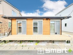 ～平屋で快適な暮らし～
・ワンフロアで開放的な空間が広がる平屋。生活動線がスムーズでご家族とのコミュニケーションも増えますね。
・ぜひ一度ご見学いただき、その魅力をご体感くださいませ。