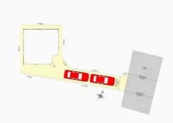 ～プライバシーが守られやすい立地～
・いわゆる「旗竿地」となっている為、道路から奥まっており、人の目などが気になりづらい土地の形状です。
・ぜひ一度現地でご体感してみてくださいませ。
