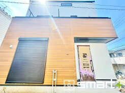 ～ご家族を守る「耐震等級３」～
・住宅性能評価において「耐震等級３」を取得。地震に強い家であることが証明されております。
・倒壊の恐れが低くなりますので、地震保険が半額になるメリットも。
