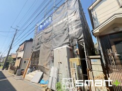 ～ご家族を守る「耐震等級３」～
・住宅性能評価において「耐震等級３」を取得。地震に強い家であることが証明されております。
・倒壊の恐れが低くなりますので、地震保険が半額になるメリットも。
