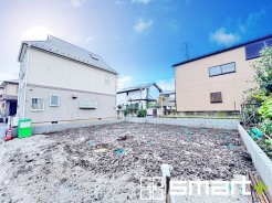 ～完成物件もご案内可能～
・ご案内時には実際の立地に加え、同メーカー・同仕様の完成物件もご案内可能です。
・ぜひ現地と建物をご覧いただき、具体的にイメージしてみてくださいませ。
