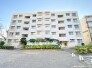 ～堂々とした大型のマンション～
・総戸数の多い大型のマンションですので、外観の迫力もあり誇りに思えるようなお住まいとなっております。
・ぜひ現地でご体感くださいませ。
