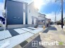 ～十分な広さのある前面道路～
・前面道路は約4ｍございますので、お車でのすれ違いも可能で余計なストレスがかかりません。
・日々お車での移動が多い方には大切なポイントですね。
