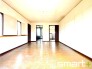 ～ウォークインクローゼットのあるお部屋～
・人気のウォークインクローゼットをご用意。季節物や趣味の道具などもスッキリと収納が可能です。
・最近流行りの収納術などもぜひご活用くださいませ。
