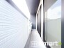 ～洗濯物も干しやすいバルコニー～
・陽当たり良好な南側のバルコニーは2部屋から出入りができて毎日のお洗濯も快適。
・屋根付きなので急な雨でも安心です。
りの靴もたっぷりしまえますね。