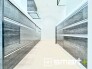 ～広々キッチンスペース～
・キッチンスペースは余裕のある広さとなっており、キッチン内のでのすれ違いも楽々。
・お料理や洗い物がしやすい設計となっております。

