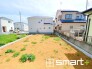 ～広々したお庭のある邸宅～
・余裕の敷地には広いお庭もご用意。
・ガーデニングや安らぎの空間として、倉庫を置いたりと様々な活用が可能です。
・人工芝の敷設などもお気軽にご相談くださいませ。
