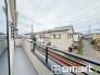 ～洗濯物も干しやすいバルコニー～
・バルコニーには物干し竿受けが標準装備されております。
・テラス屋根等のオプションもお気軽にご相談くださいませ。
