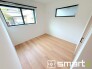 ～２面採光の明るいお部屋～
・洋室は２面採光とする事で穏やかな陽の入る明るい空間となっております。
・くつろぎのプライベート時間を明るい空間で穏やかにお過ごしいただけます。
