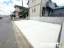 ～駐車場は４台分ご用意～
・駐車場は４台分ございますので、車通勤の方や複数台お持ちの方にもお勧めのお住まいです。
・ご来客の際も安心の余裕の敷地です。
