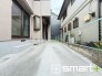 ～駐車場ももちろんございます～
・駐車場もありますので、お車をご利用される方にもお勧めのお住まいです。
・カーポートなどのオプションもお気軽にご相談くださいませ。
