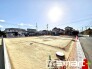 2号地 ～閑静な住宅街の立地～
・周辺は閑静な住宅街となっておりますので、静かな暮らしをご実現いただけます。
・前面道路の交通量も多くないので、小さなお子様がいるご家庭でもご安心ですね。
