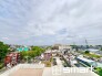 ～バルコニーからの眺望～
・お部屋の延長として、外の空気を感じながらリラックスできるスペースをご提供。
・周囲の景色や夕日を楽しむことも魅力のひとつです。
