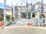 ～完成物件もご案内可能～
・ご案内時には実際の立地に加え、同メーカー・同仕様の完成物件もご案内可能です。
・ぜひ現地と建物をご覧いただき、具体的にイメージしてみてくださいませ。
(１号棟)