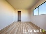 ～ウォークインクローゼットのあるお部屋～
・人気のウォークインクローゼットをご用意。季節物や趣味の道具などもスッキリと収納が可能です。
・最近流行りの収納術などもぜひご活用くださいませ。
