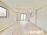 3号棟 ～余裕の空間が広がるＬＤＫ～
・１７帖あるＬＤＫはご家族団らんのお時間を余裕の広さで演出してくれます。
・ご内覧の際は家具の配置などもイメージしながらご覧くださいませ。
