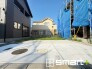 ～ゆとりあるカースペース～
・セカンドカーや来客時にも困らないカースペース２台分。物置や駐輪スペースなどにも利用できますね。
・カーポートなどのオプションもお気軽にご相談くださいませ。