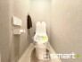 ～やはり便利なタンク式トイレ～
・最近はタンクレストイレもございますが、タンク式の場合は停電時もお水を流すことが可能。
・故障時なども比較的費用が安くなるなど、メリットが多くなります。
