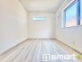 ～２面採光の明るいお部屋～
・洋室は２面採光とする事で穏やかな陽の入る明るい空間となっております。
・くつろぎのプライベート時間を明るい空間で穏やかにお過ごしいただけます。

