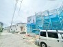 ～閑静な住宅街の立地～
・周辺は閑静な住宅街となっておりますので、静かな暮らしをご実現いただけます。
・前面道路の交通量も多くないので、小さなお子様がいるご家庭でもご安心ですね。（A号棟）
