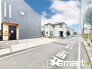 ～閑静な住宅街の立地～
・周辺は閑静な住宅街となっておりますので、静かな暮らしをご実現いただけます。
・前面道路の交通量も多くないので、小さなお子様がいるご家庭でもご安心ですね。

