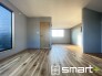 ～間仕切対応で２部屋に～
・２階洋室１４.５帖は将来こども部屋として１部屋を２部屋にできるフレキシブルルーム。
・ご家族の状況に応じて部屋の数を変更できる間取りプランです。