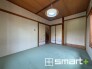 ～日本家屋に特有の和室～
・温かみのある癒しの空間が広がります。
・自分好みのコーディネートも楽しめますね。
