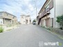 ～憧れの自由設計～
・プラン例ご紹介可能です。ぜひ一度ご希望をお聞かせください。
・土地の陽当りや通風、周辺環境や街並みなど、資料には掲載していない情報をぜひ現地でご確認ください。