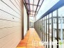 ～洗濯物も干しやすいバルコニー～
・陽当たり良好のバルコニーは2部屋から出入りができて毎日のお洗濯も快適。
