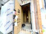 2号棟 ～ベタ基礎でしっかりとした土台～
・コンクリートの中に鉄筋を配し強度を高めた「ベタ基礎」を採用。
・しっかりとした土台を造ったうえで、その上に建物が築造されていきます。
