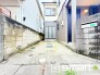 ～駐車場ももちろんございます～
・駐車場もありますので、お車をご利用される方にもお勧めのお住まいです。
・カーポートなどのオプションもお気軽にご相談くださいませ。
