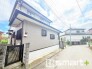 ～閑静な住宅街の立地～
・周辺は閑静な住宅街となっておりますので、静かな暮らしをご実現いただけます。
・前面道路の交通量も多くないので、小さなお子様がいるご家庭でもご安心ですね。
