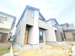 ~ご家族を守る「耐震等級3」~
・住宅性能評価において「耐震等級3」を取得。地震に強い家であることが証明されております。
・倒壊の恐れが低くなりますので、地震保険が半額になるメリットも。
(1号棟)